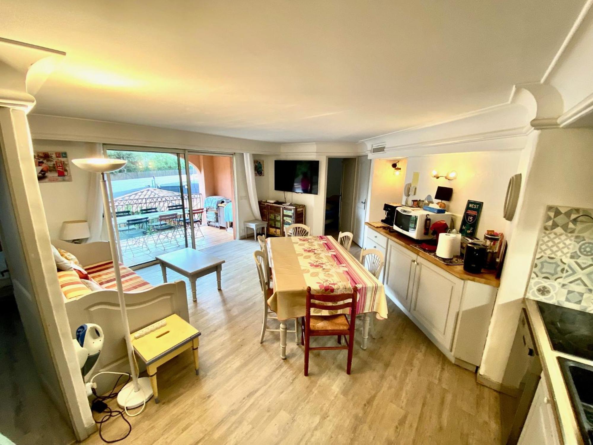 Residence 4 Etoiles Port Marine Sainte-Maxime Ngoại thất bức ảnh